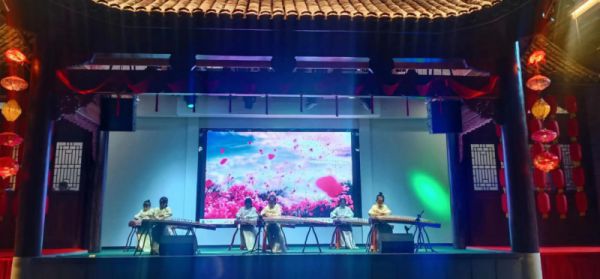 古筝教育：培养音乐性与游戏性的综合艺术之旅(图1)