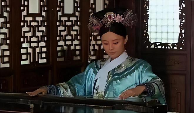 难怪导演不敢拍下半身！镜头向下是不能偷看的“尴尬景象”(图27)