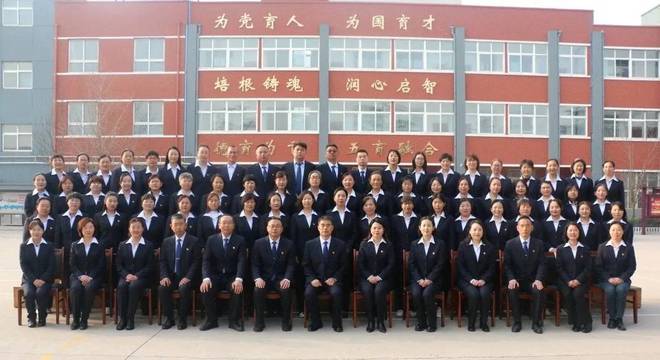 河南安阳：著名古筝演奏家焦金海教授莅临安阳市文源小学参观指导(图6)