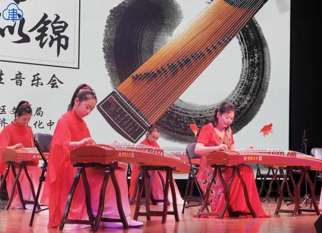 天津港保税区：古筝悠悠演绎琴韵之美(图2)