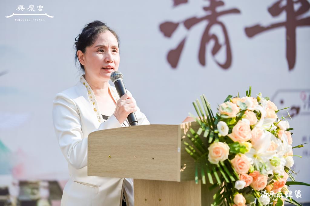 “清平乐”古琴雅集——《古琴演奏实践》西安交大师生音乐会在兴庆宫举办(图2)