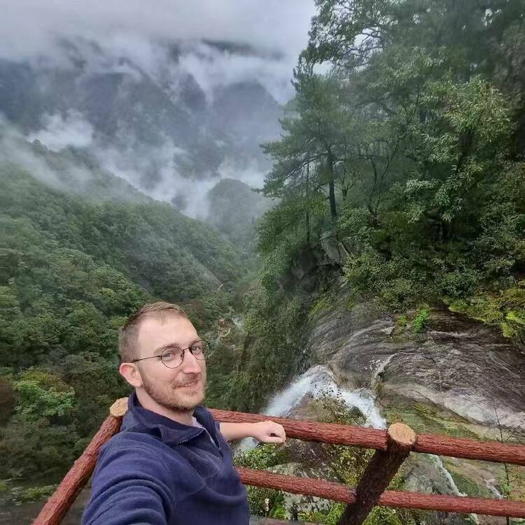 资讯有故事丨西班牙留学生弓志成：弹奏古筝让我融入中国文化(图11)