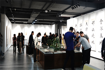 丰富暑期体验！洛阳市图书馆8月特色活动多(图1)