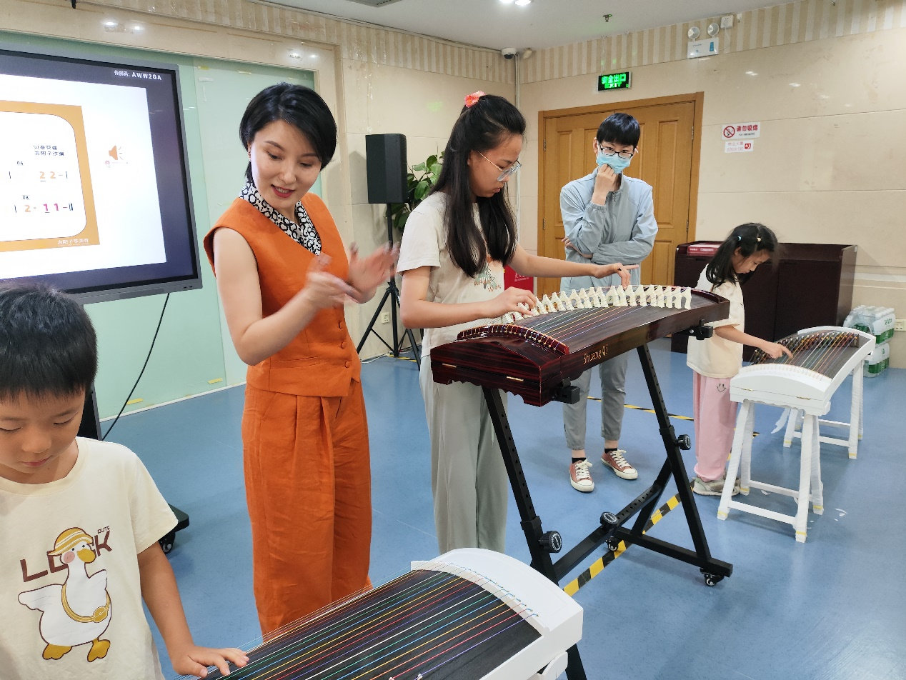 吉阳子做客北京海图讲述古筝文化与现代美育(图3)