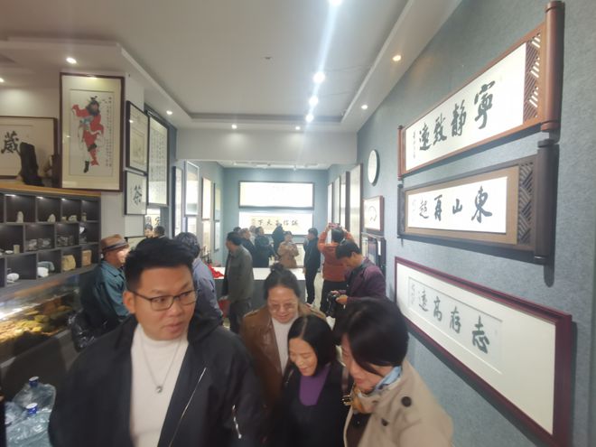 快看！利川开了一家特别的“超市”(图2)