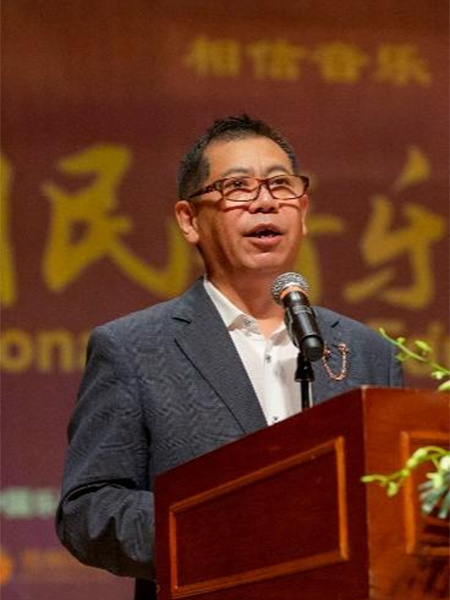 新闻有观点·行业洞察丨钢琴市场为何遇冷？“乐器之王”能否重现辉煌？(图1)