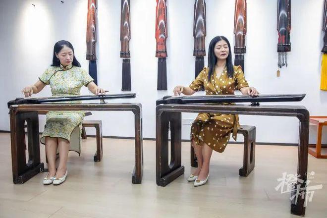 安吉路上传奇女琴师！她教“林黛玉”陈晓旭弹琴还在杭州办了全国第一家古琴馆(图8)