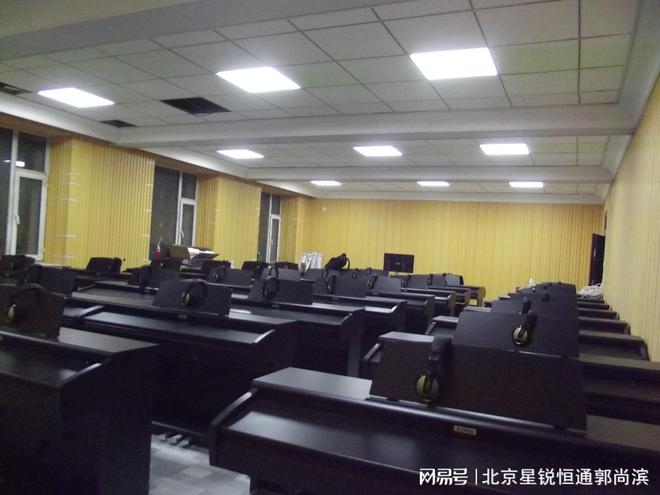 多媒体智慧钢琴教学系统的描述(图1)