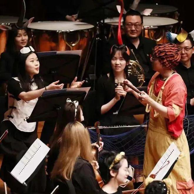 1214德国原版绘本启蒙交响音乐会《放屁大象吹低音号之环球音乐之旅(图4)