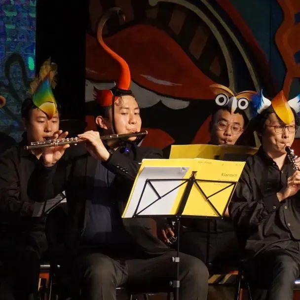 1214德国原版绘本启蒙交响音乐会《放屁大象吹低音号之环球音乐之旅(图2)