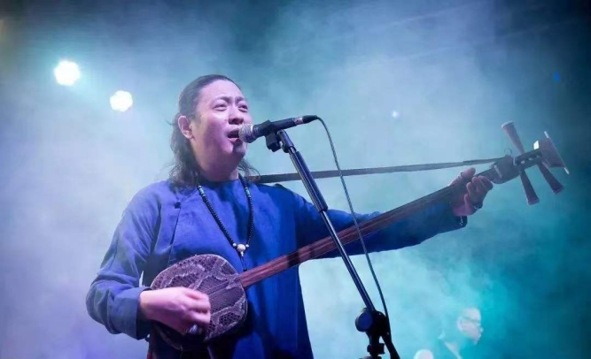 谢天笑对谈李亮节:鼓励年轻人大胆尝试“民族融合音乐”(图2)