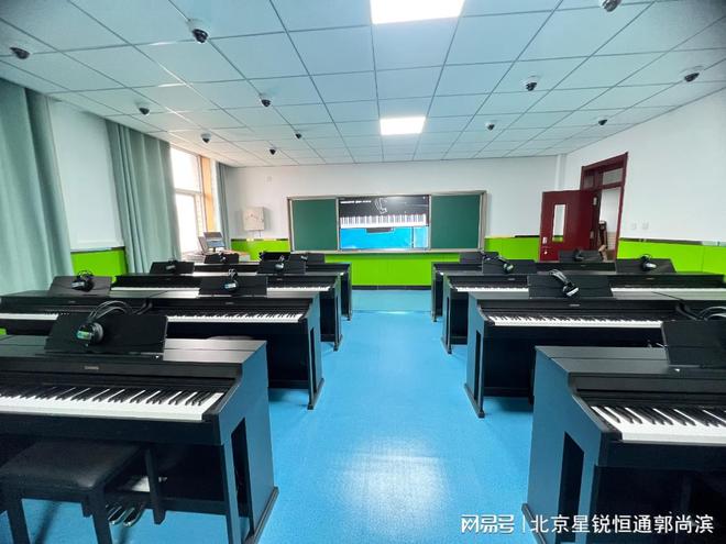 数码电钢琴及信息化教学系统(图2)