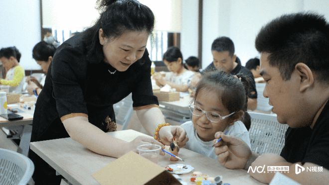 跨地域非遗联动“抟土绕潮音”闭幕式展现文化交流新探索(图4)