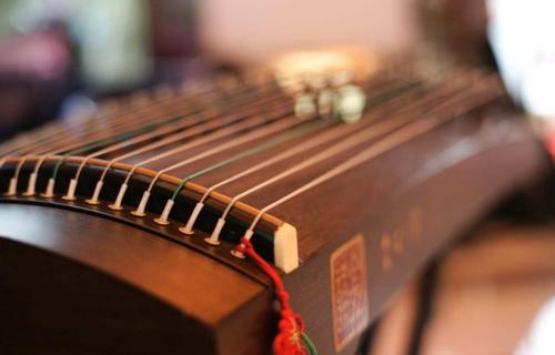 推荐几首经典古筝名曲(图1)