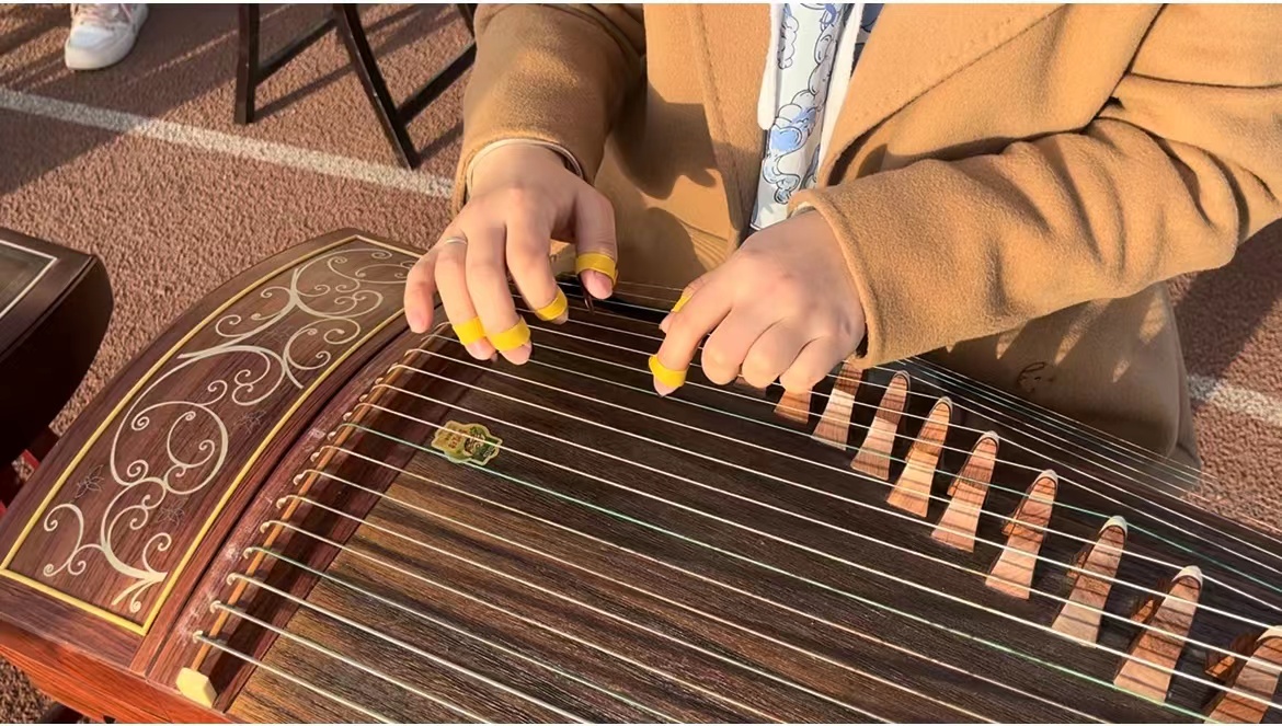 悠悠古筝灼灼其弹(图3)