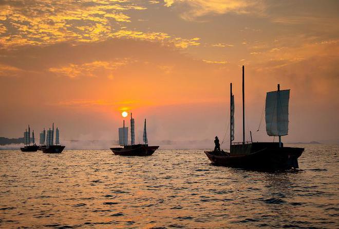 古筝演奏渔舟唱晚时十个手指在和潮水“赛跑”吗？(图7)