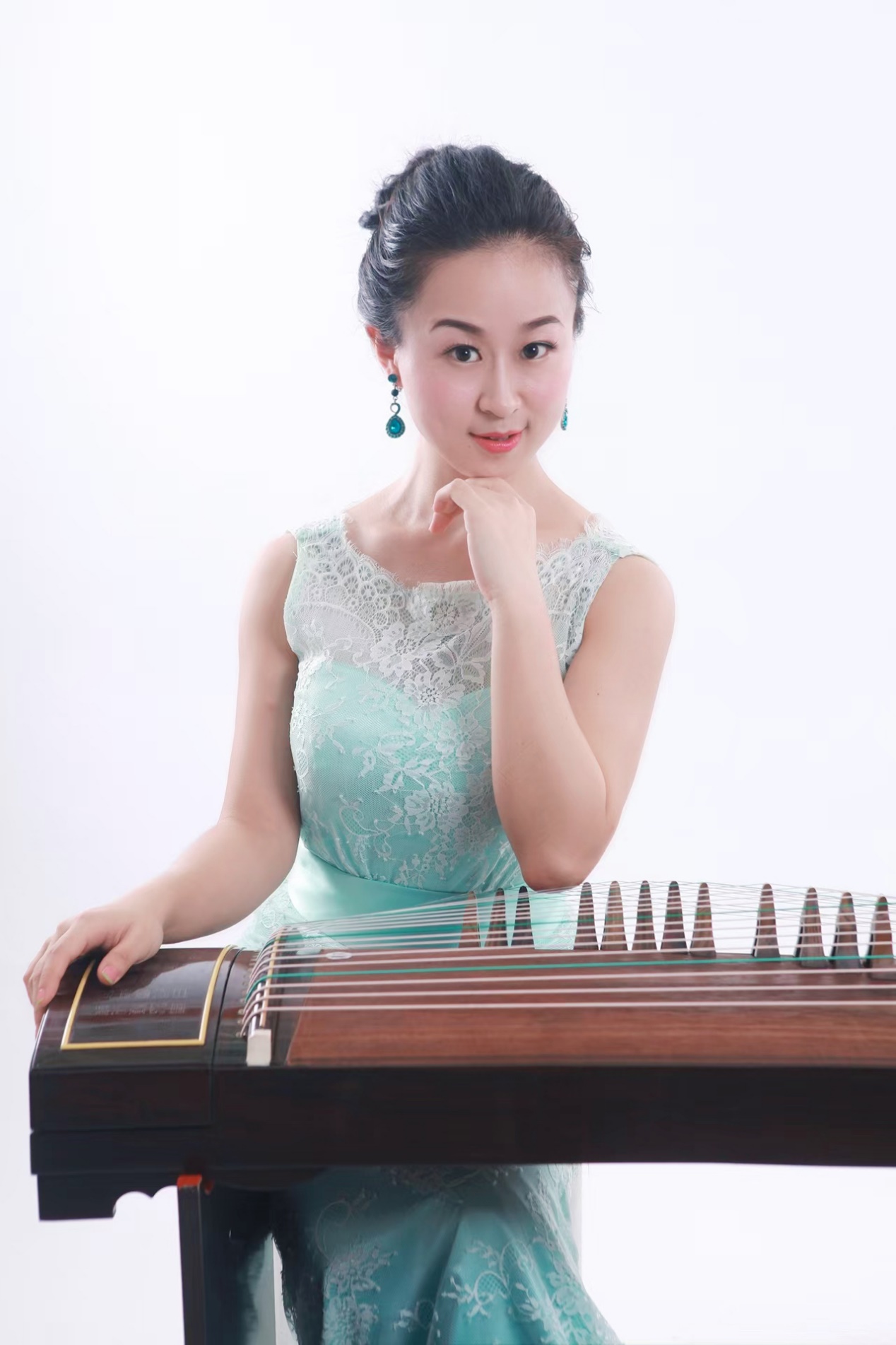 青年古筝演奏家任江林亮相国际文化交流舞台(图4)