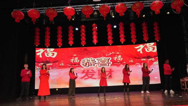 灵蛇舞动庆新春弘扬文化看中华——意大利罗马中华语言学校2025年春晚暨18周年庆活动圆满落幕(图25)