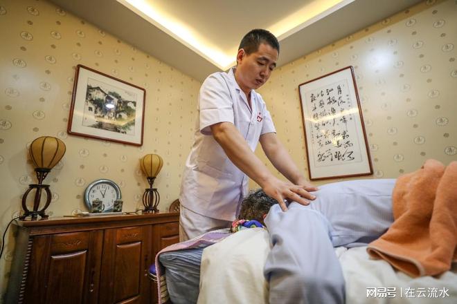 青岛中域教育：加强自律打造出色培训品牌(图3)