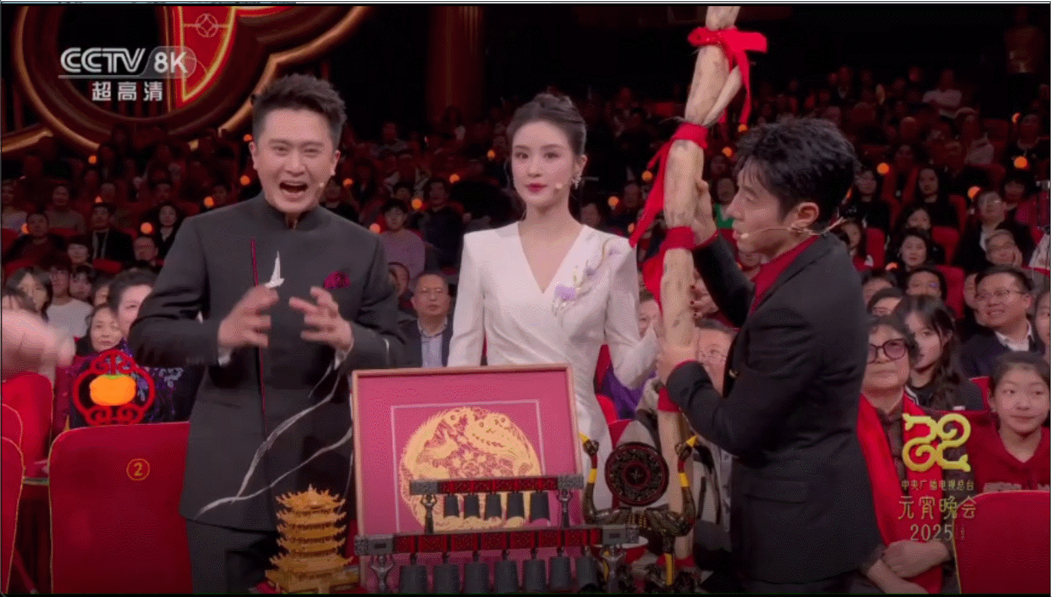 “藕耶”！央视元宵晚会又被武汉秀到了！(图6)