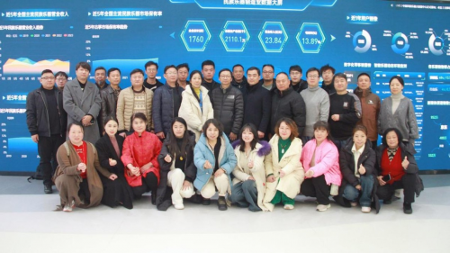 龙凤古筝2025上半年稳居行业前三匠心智造新标杆！(图3)