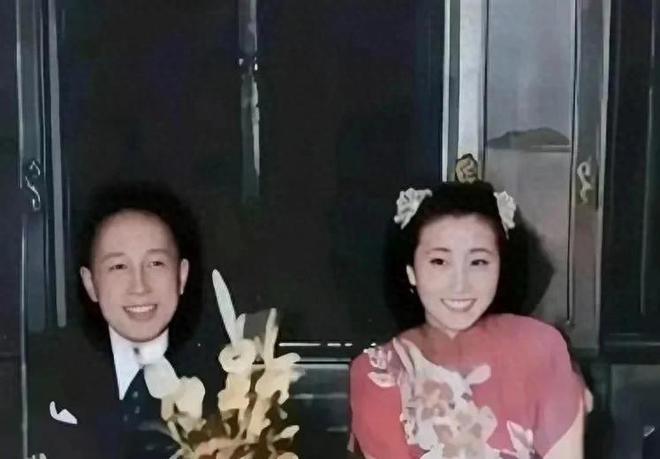1947年钱学森与蒋英在和平饭店的结婚照羡煞旁人(图1)