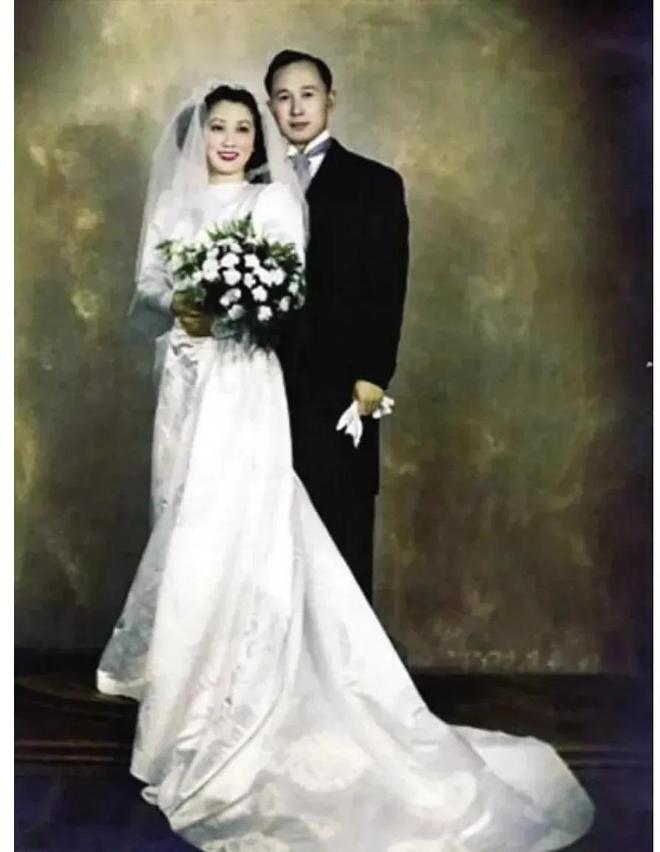 1947年钱学森与蒋英在和平饭店的结婚照羡煞旁人(图2)