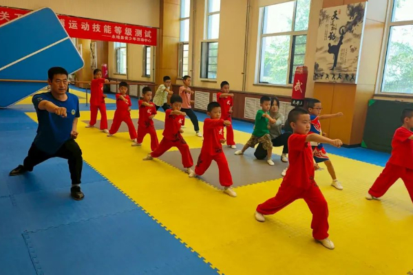 “花式”暑期班陪孩子们度过多彩假期(图2)