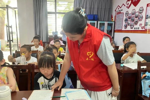 “花式”暑期班陪孩子们度过多彩假期(图1)