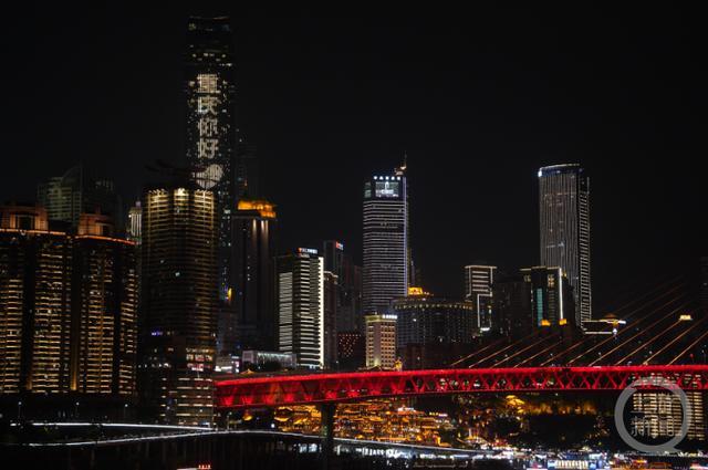 把音乐会搬上长江!郎朗的钢琴声在重庆夜景中“单曲循环”(图5)