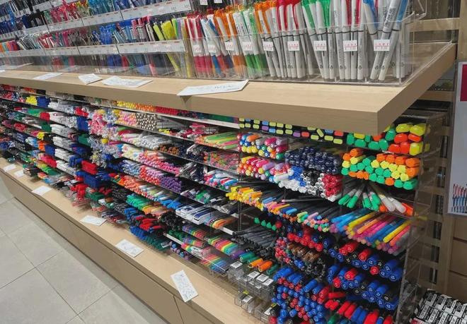 生育率下降钢琴老师转行卖肠粉还有哪些行业受到冲击呢?(图3)