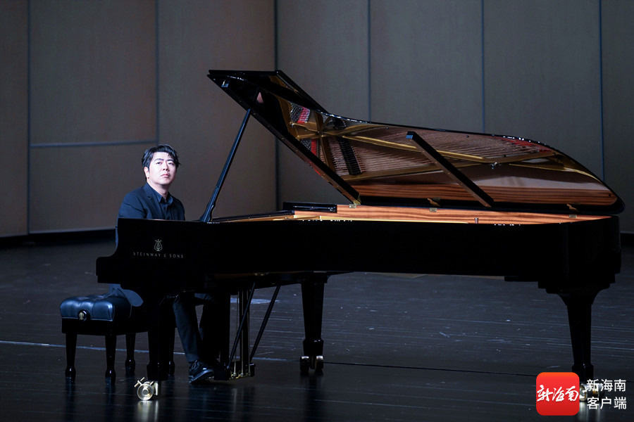 郎朗《浪漫琴缘》钢琴独奏音乐会海口奏响(图6)