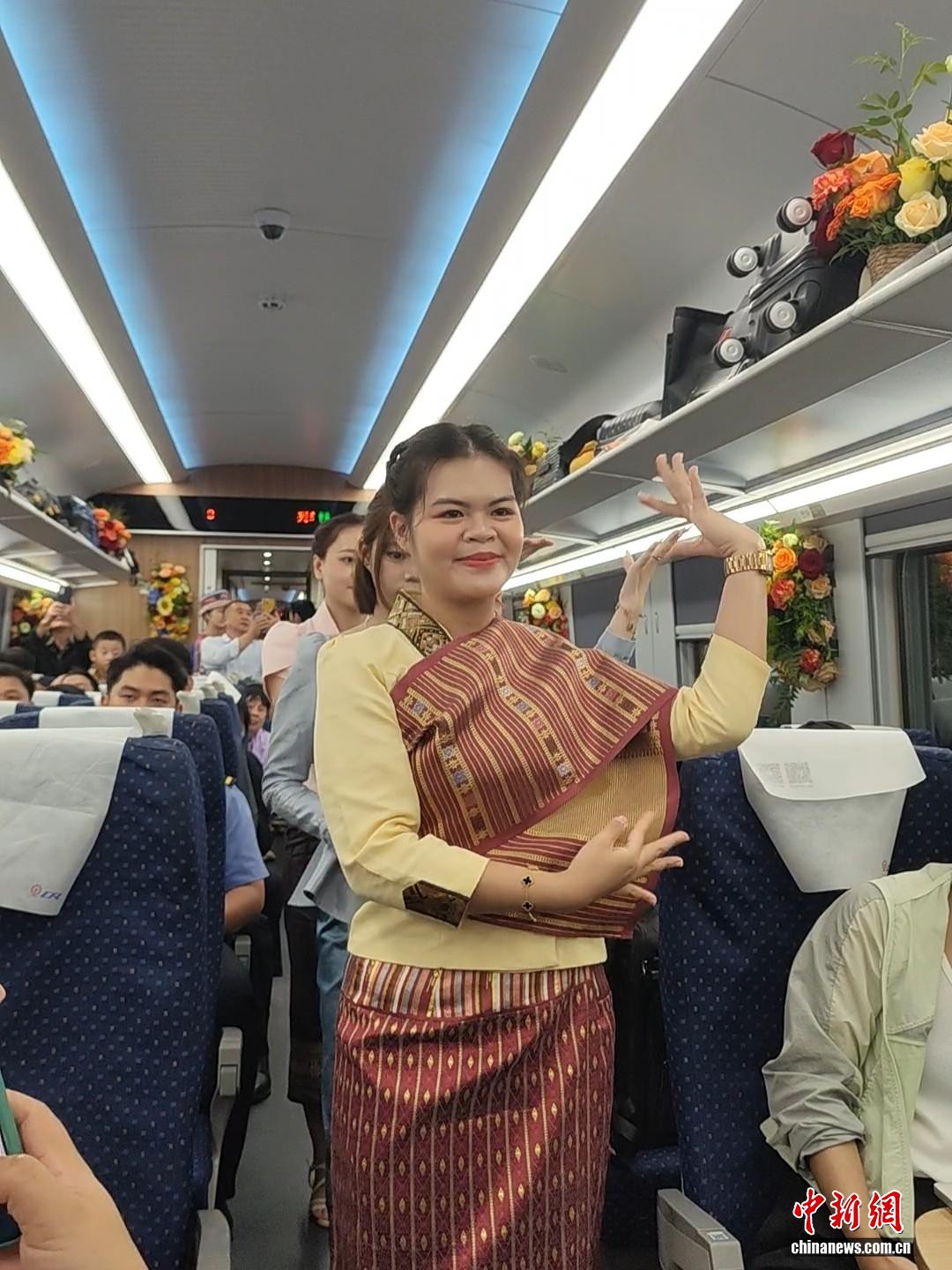 既有速度又有温度！中老铁路架起跨国求学“连心桥”(图4)