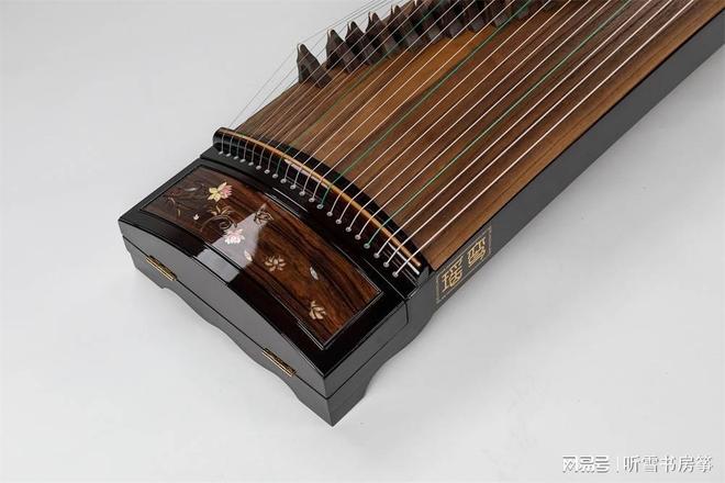 初习古筝何必在选琴上“音”小失大(图1)