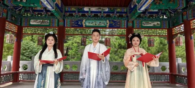 石景山书院中秋登高寻趣活动圆满举行千名游客共赏中秋明月(图4)