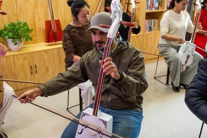 感知幸福中国行非遗“活”在社区奏响民族团结新乐章(图8)