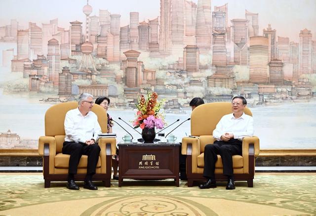 “加力冲刺”与“弹好钢琴”(图3)