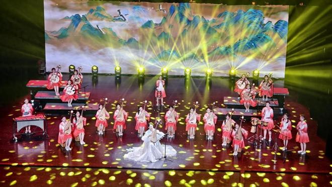 琴弦奏响“古韵新声”刘雅丽琵琶专场音乐会震撼上演(图1)