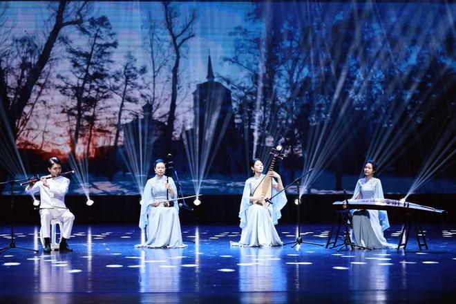 琴弦奏响“古韵新声”刘雅丽琵琶专场音乐会震撼上演(图7)