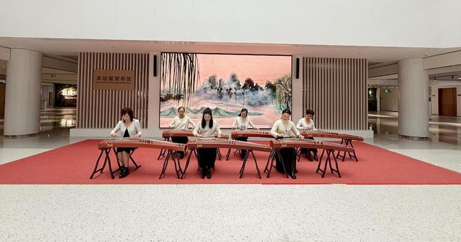 鎏金岁月·韵动重阳——雁塔区老年大学重阳文艺汇演尽显银龄风采(图4)