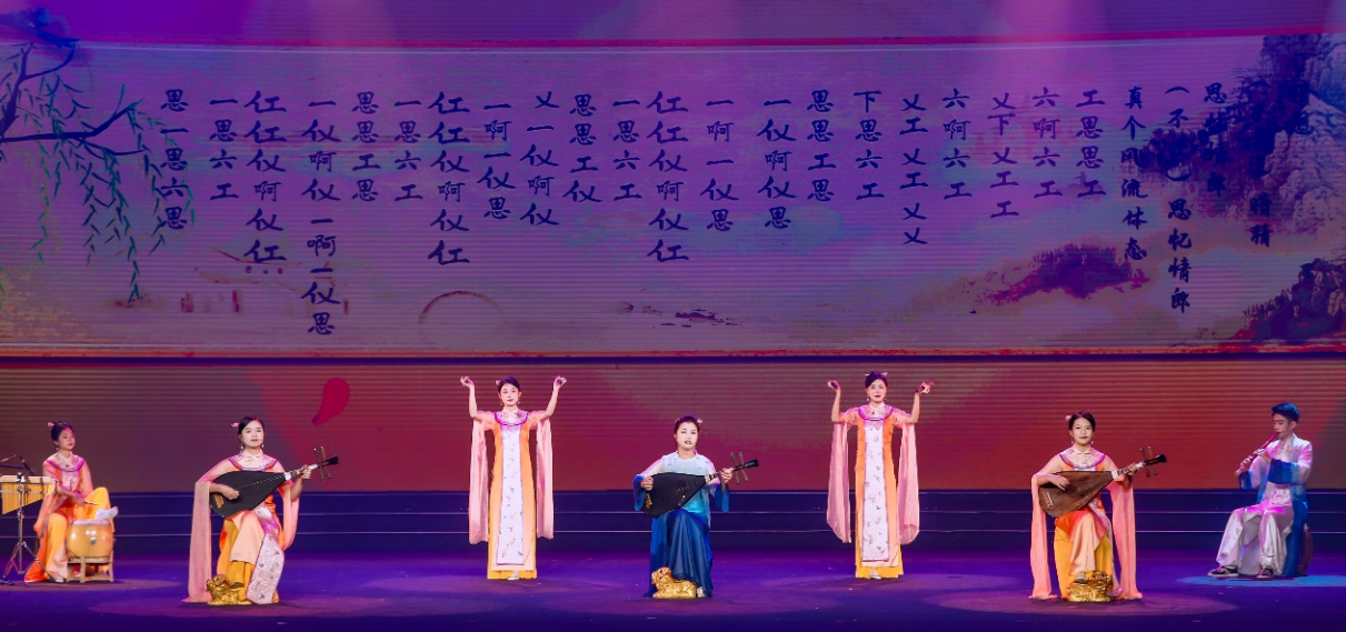 福建举办第六届全省少数民族文艺会演(图6)