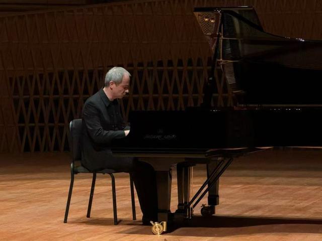 沪上钢琴演出难得一见的“神仙打架”(图1)