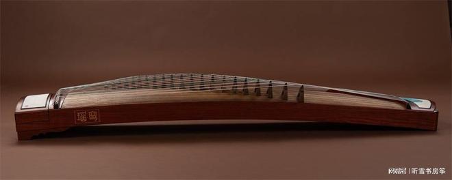 小白入门古筝选啥?瑶鸾Y106实力出众易上手(图1)