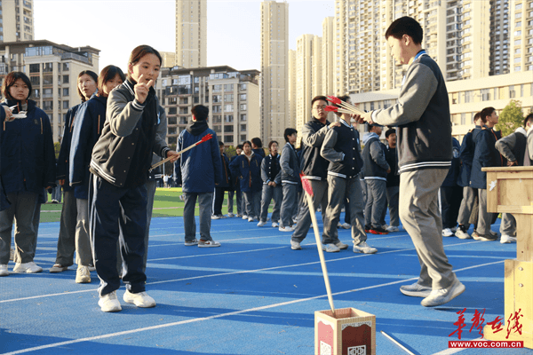 传统文化“火”校园！长沙市周南梅溪湖中学游园会打造沉浸式文化盛宴(图5)