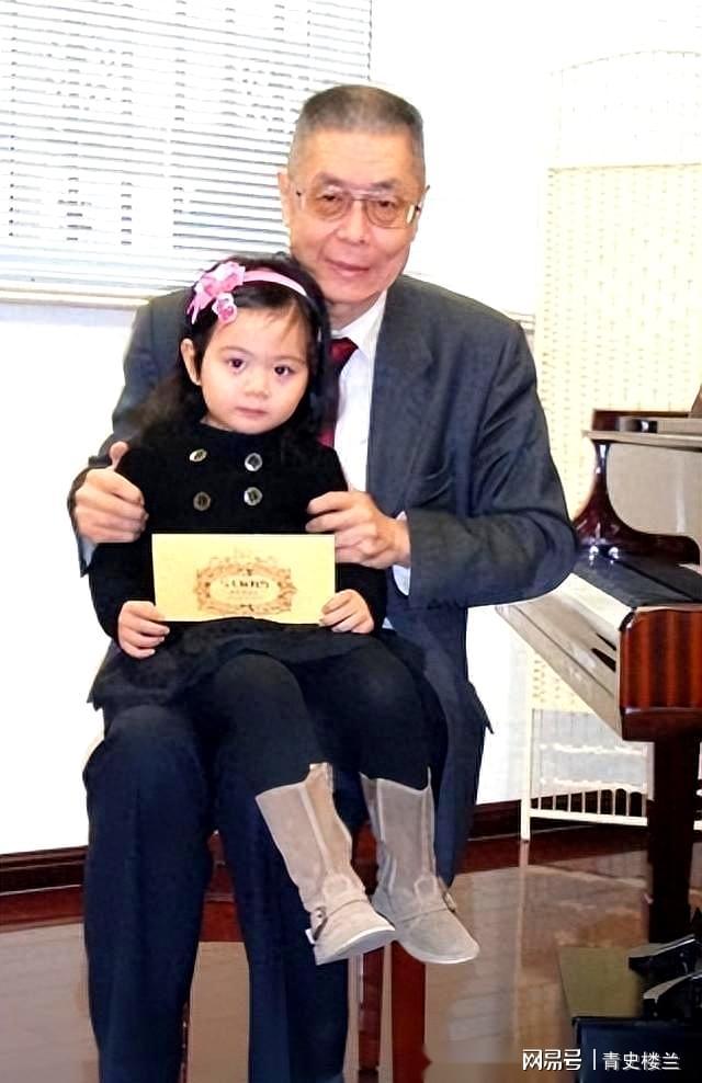81岁生女84岁迎来新生命钢琴大师刘诗昆逆境重生史(图2)