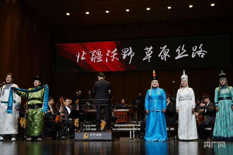 民族乐器在大学生手里有了“流行感”(图1)