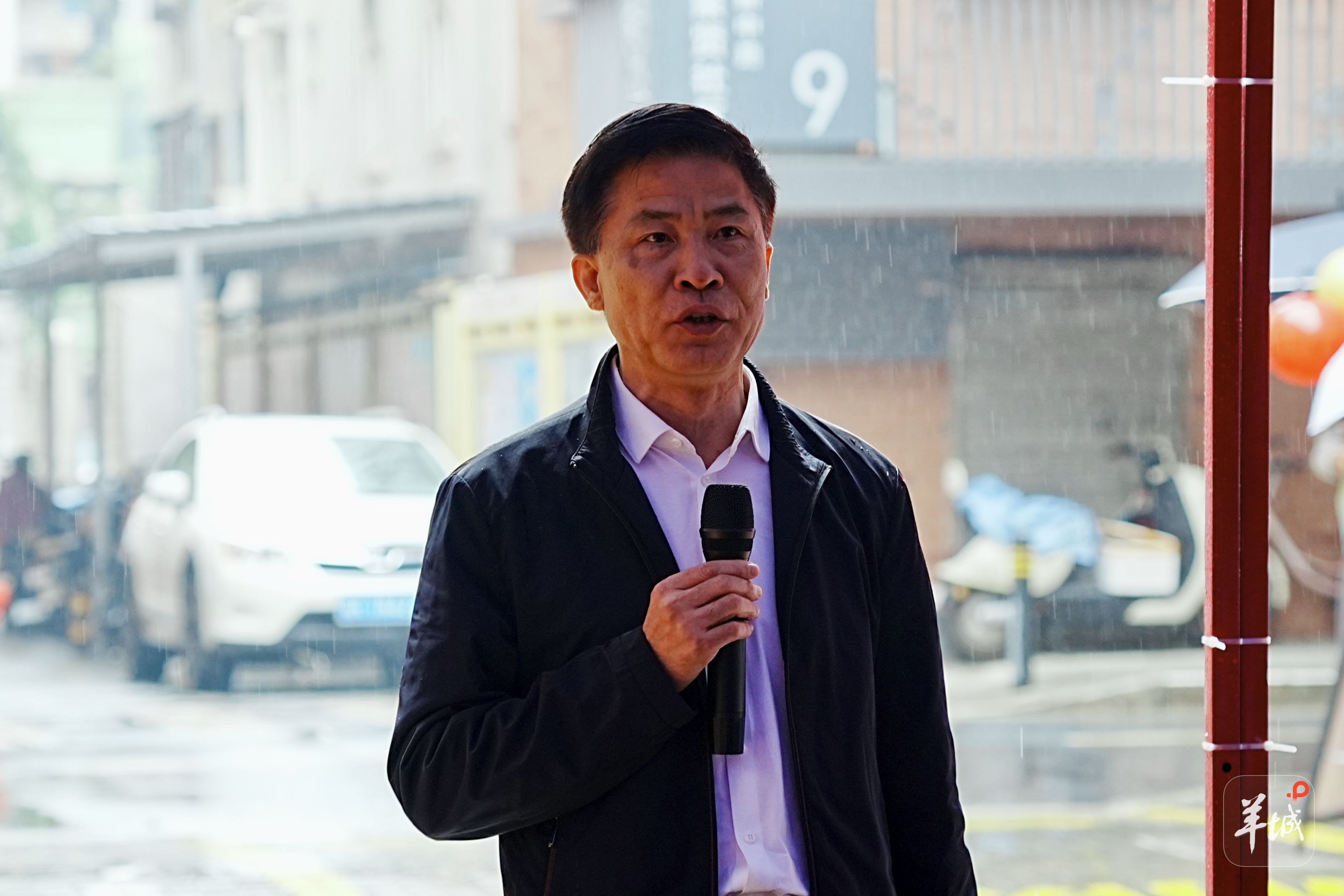 广州花都“星星幸福舱”推出“家庭岗”星妈可与孤独症孩子共同上班(图5)