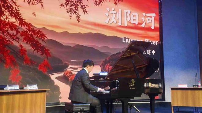 西安交大“中国民族钢琴音乐赏析”探索美育新范式(图5)