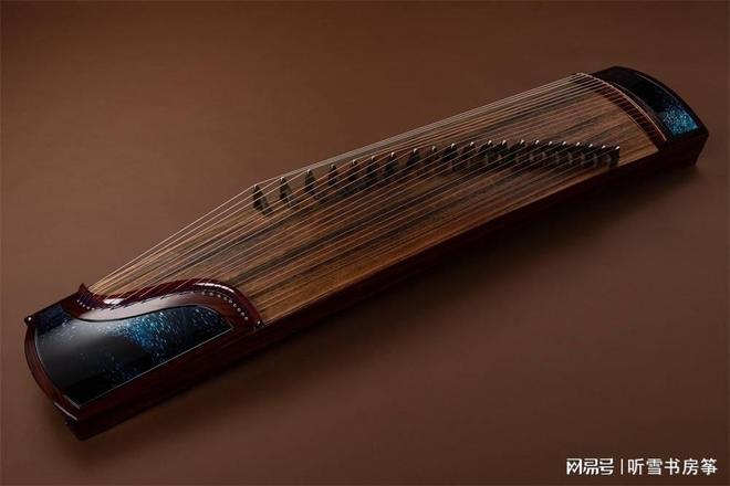 为初学者量身打造:瑶鸾古筝Y103专业评测与选购指南(图2)