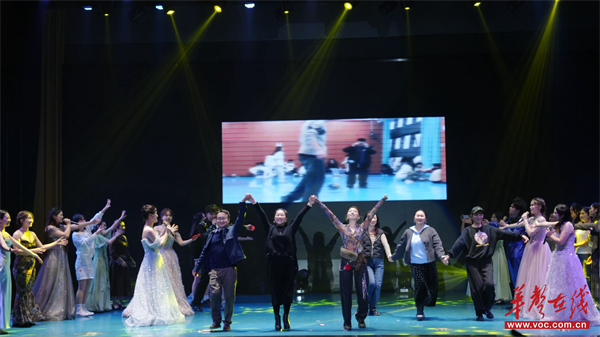 芳歌似锦师韵华音湘南幼专2023级音教专业教学成果汇报演出圆满落幕(图4)